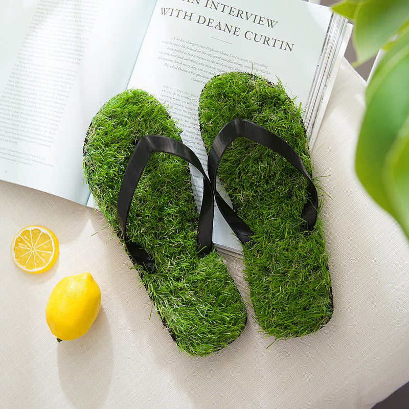 Couple's Artificial Grass Beach Slippers