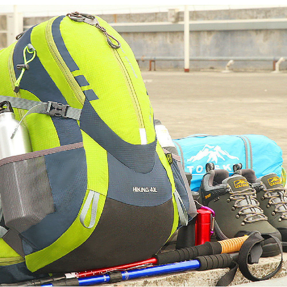 Leisure Backpack For Hiking & Camping