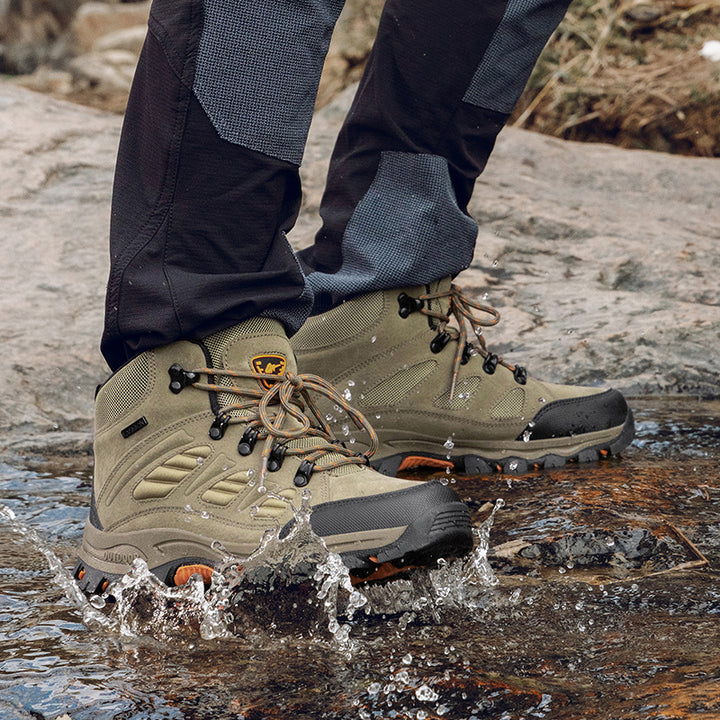 Waterproof Mountaineering Shoes